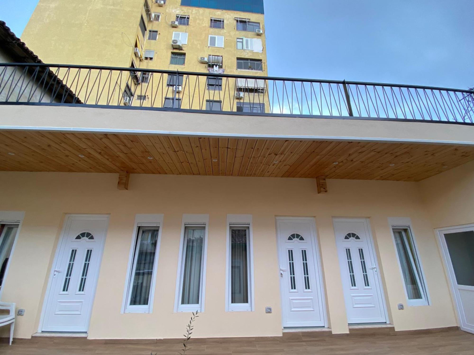 Tirana Center Apartaments ภายนอก รูปภาพ