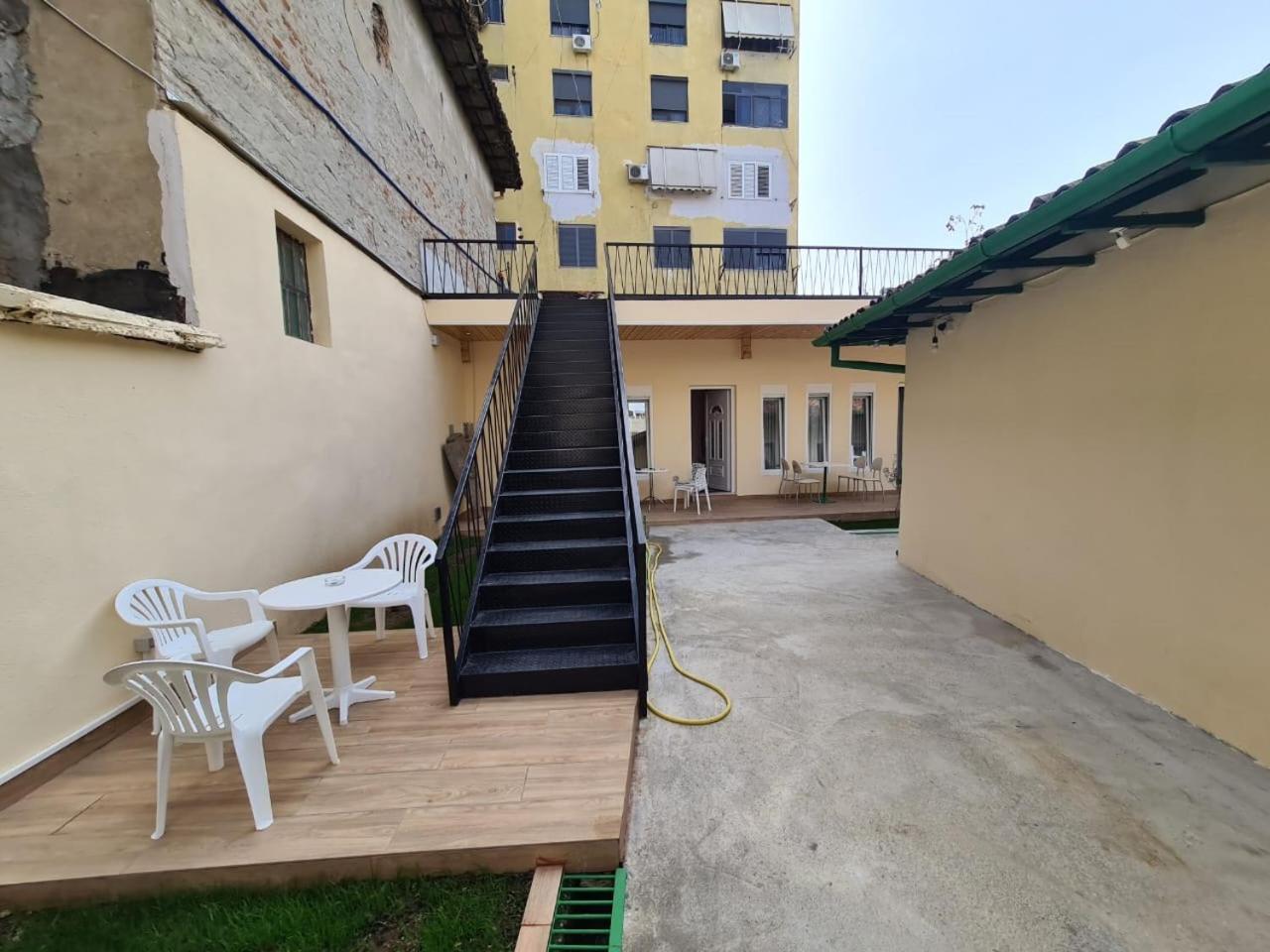 Tirana Center Apartaments ภายนอก รูปภาพ