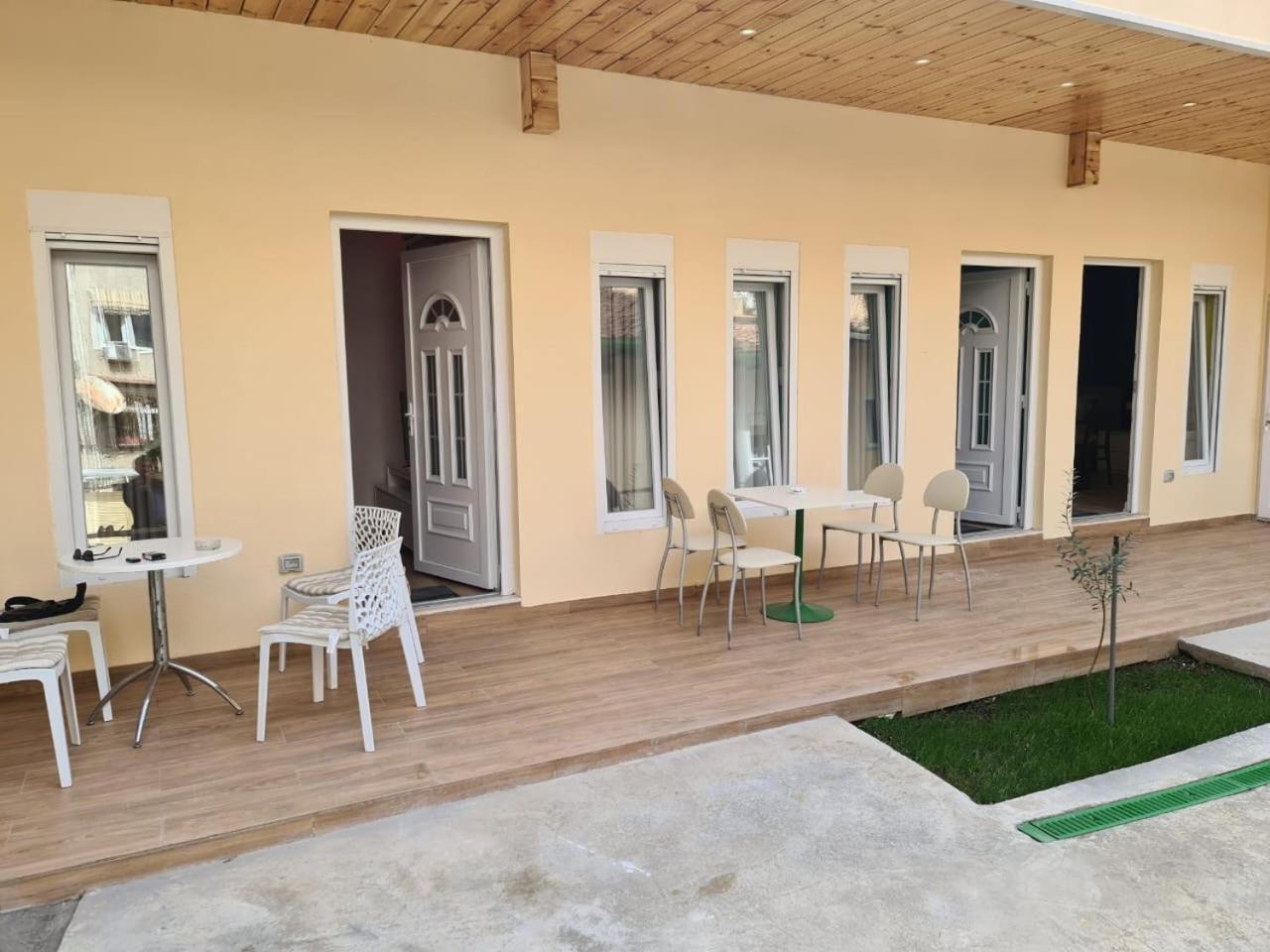 Tirana Center Apartaments ภายนอก รูปภาพ