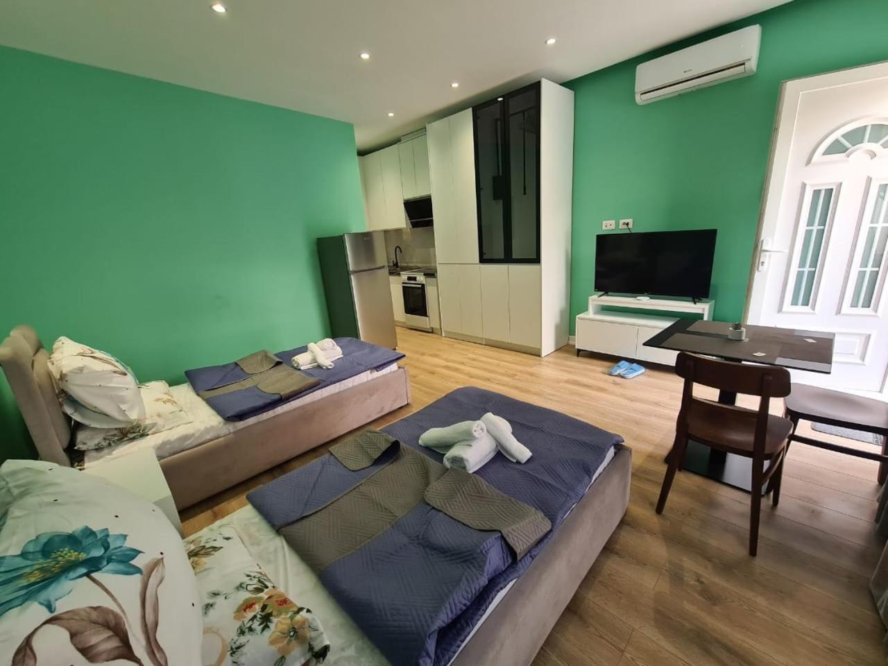 Tirana Center Apartaments ภายนอก รูปภาพ